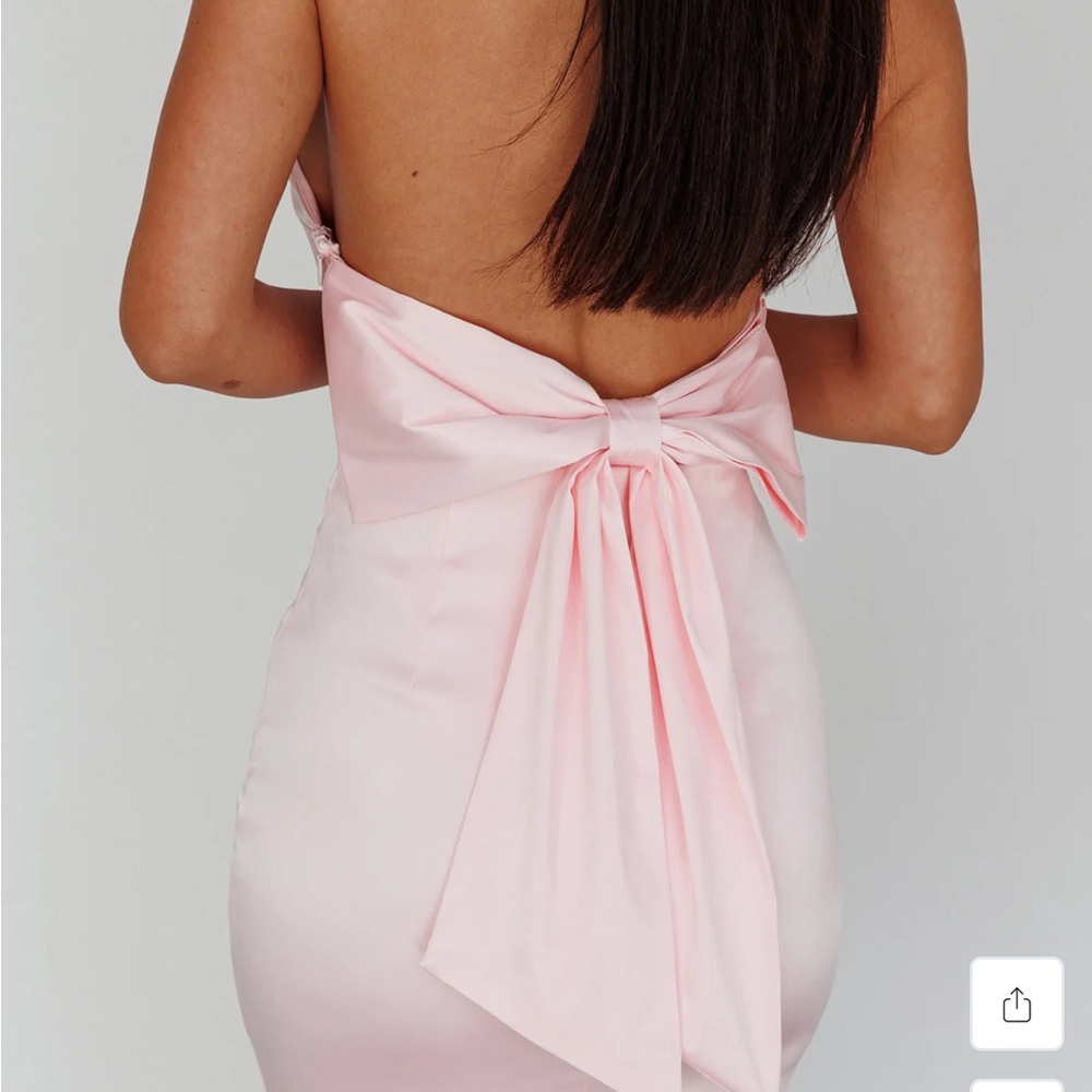 Elegant Pink Bow Backless Dress selfie Leslie